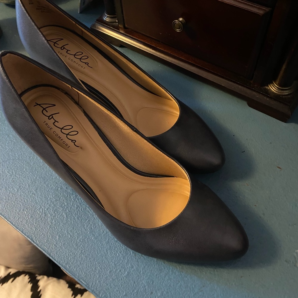 Abella ladies heels